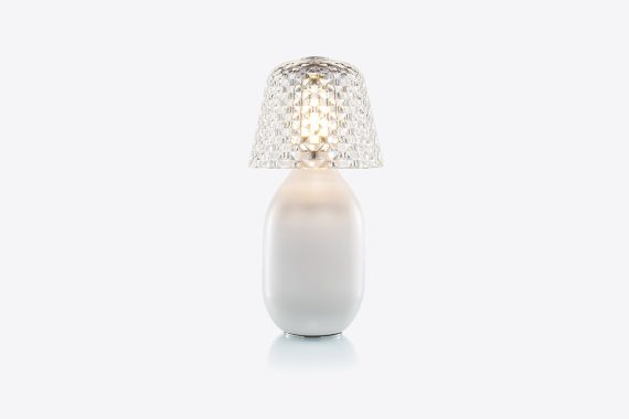 Đèn bàn pha lê Pháp White Nomadic Lamp BA2813778